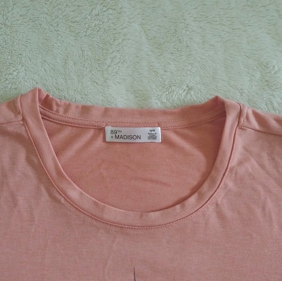 89th + Madison "Paris"🇫🇷 Tee - NWT - Picture 4 of 12